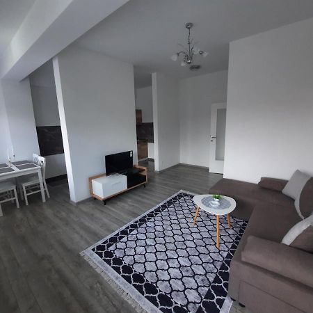 Apartman San Apartment บูโกลโน ภายนอก รูปภาพ